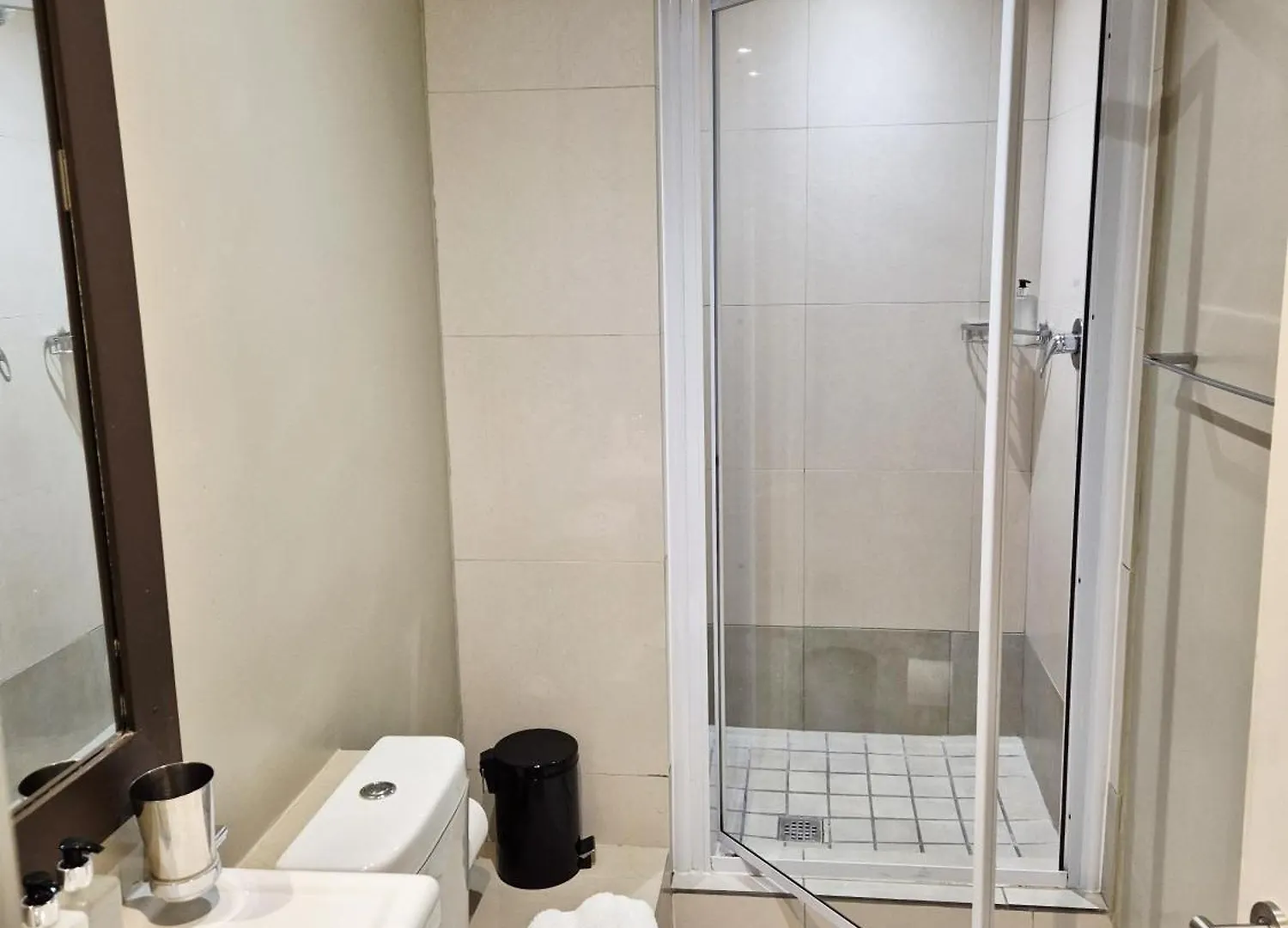 Prime Location In The Firmont, Sea Point Apartment Cape Town South Africa